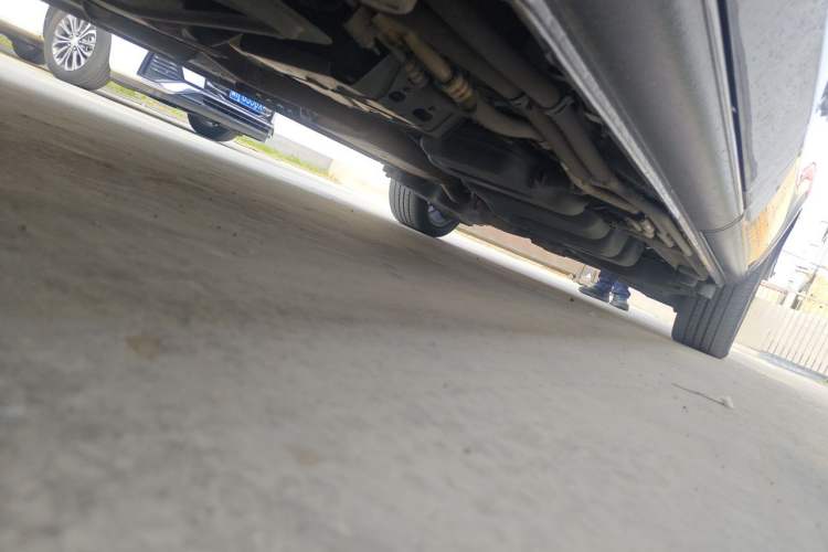 Used Mercedes-Benz V-Class 2016 V 260 Avantgarde Edition Chassis Front Left