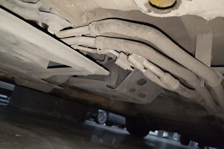 Used Mercedes-Benz V-Class 2016 V 260 L Prestige Extended Edition Chassis Front Left