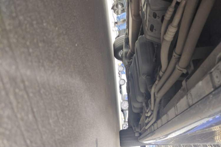 Used Mercedes-Benz V-Class 2016 V 260 Prestige Edition Chassis Front Left