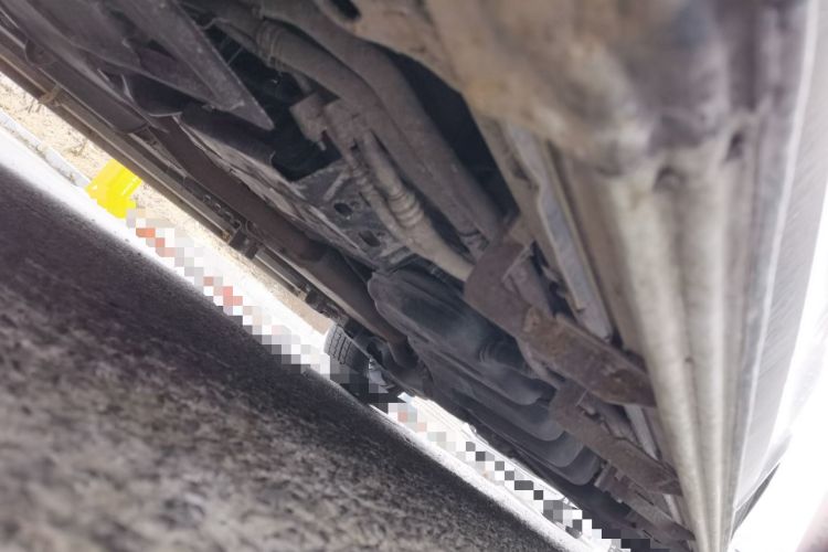 Used Mercedes-Benz V-Class 2016 V 260 Avantgarde Edition Chassis Front Left