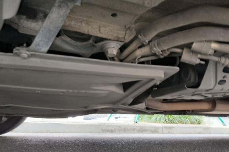 Used Mercedes-Benz V-Class 2016 V 260 L Prestige Extended Edition Chassis Front Left