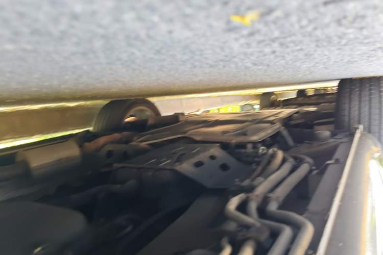 Used Mercedes-Benz V-Class 2016 V 260 Avantgarde Edition Chassis Front Left