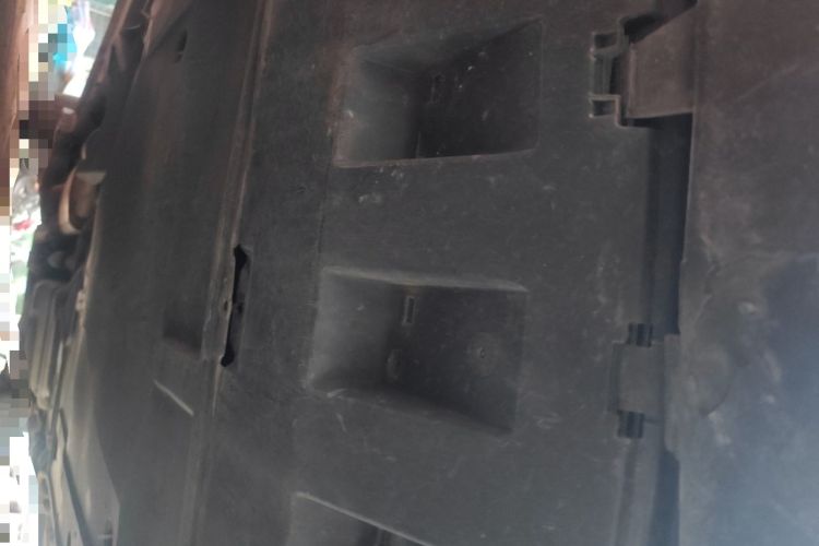 Used Mercedes-Benz V-Class 2016 V 260 Avantgarde Edition Chassis Front