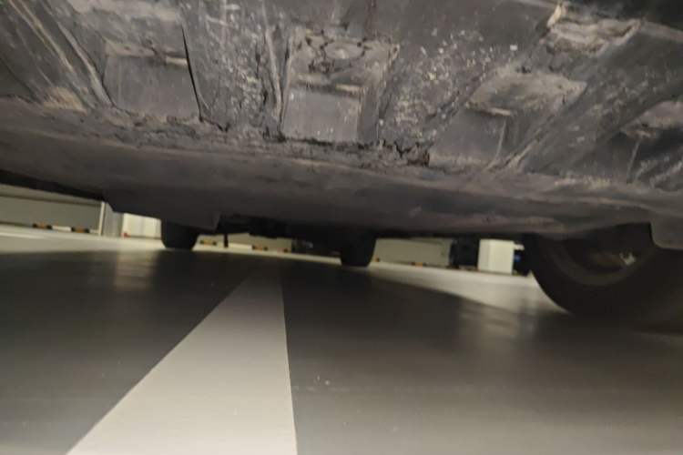 Used Mercedes-Benz V-Class 2016 V 260 L Prestige Extended Edition Chassis Front