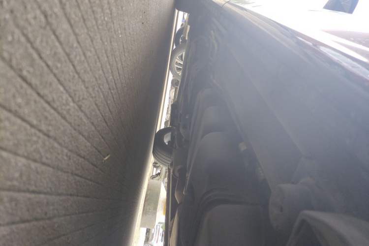 Used Mercedes-Benz V-Class 2016 V 260 Prestige Edition Chassis Rear Left