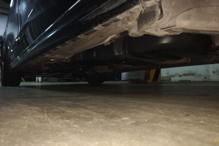 Used Mercedes-Benz V-Class 2016 V 260 Prestige Edition Chassis Rear Left