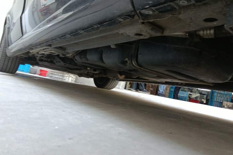 Used Mercedes-Benz V-Class 2016 V 260 L Prestige Extended Edition Chassis Rear Left