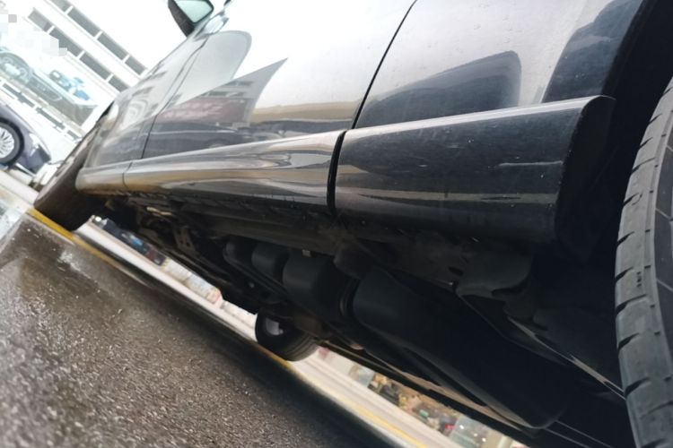 Used Mercedes-Benz V-Class 2016 V 260 L Prestige Extended Edition Chassis Rear Left