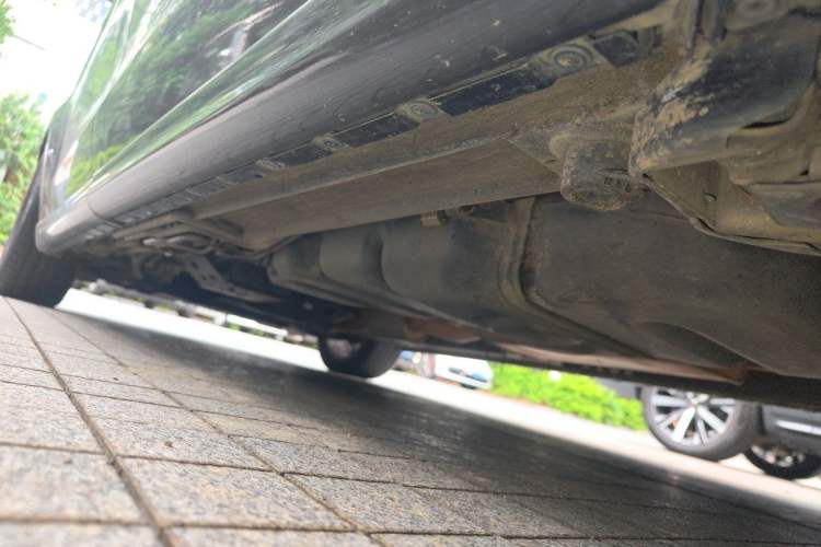 Used Mercedes-Benz V-Class 2016 V 260 Prestige Edition Chassis Rear Left