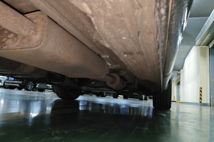 Used Mercedes-Benz V-Class 2016 V 260 Avantgarde Edition Chassis Rear Right