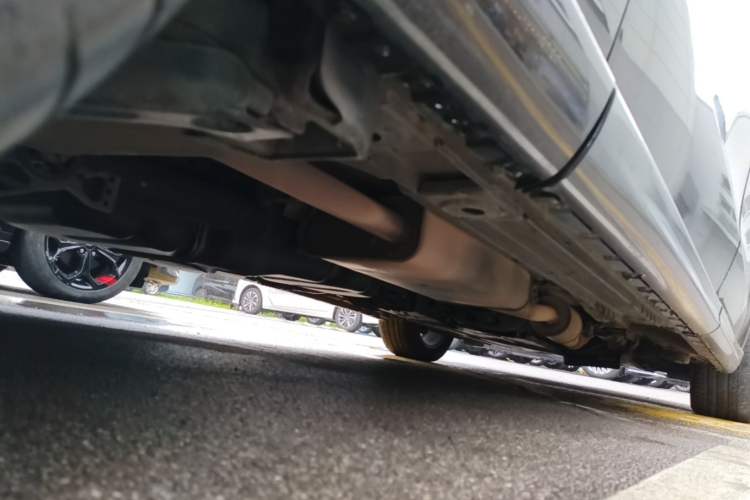 Used Mercedes-Benz V-Class 2016 V 260 L Prestige Extended Edition Chassis Rear Right