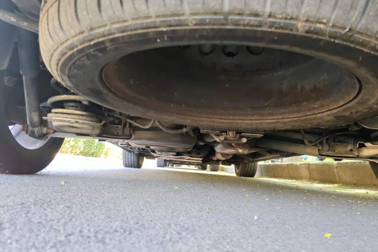 Used Mercedes-Benz V-Class 2016 V 260 Avantgarde Edition Chassis Rear