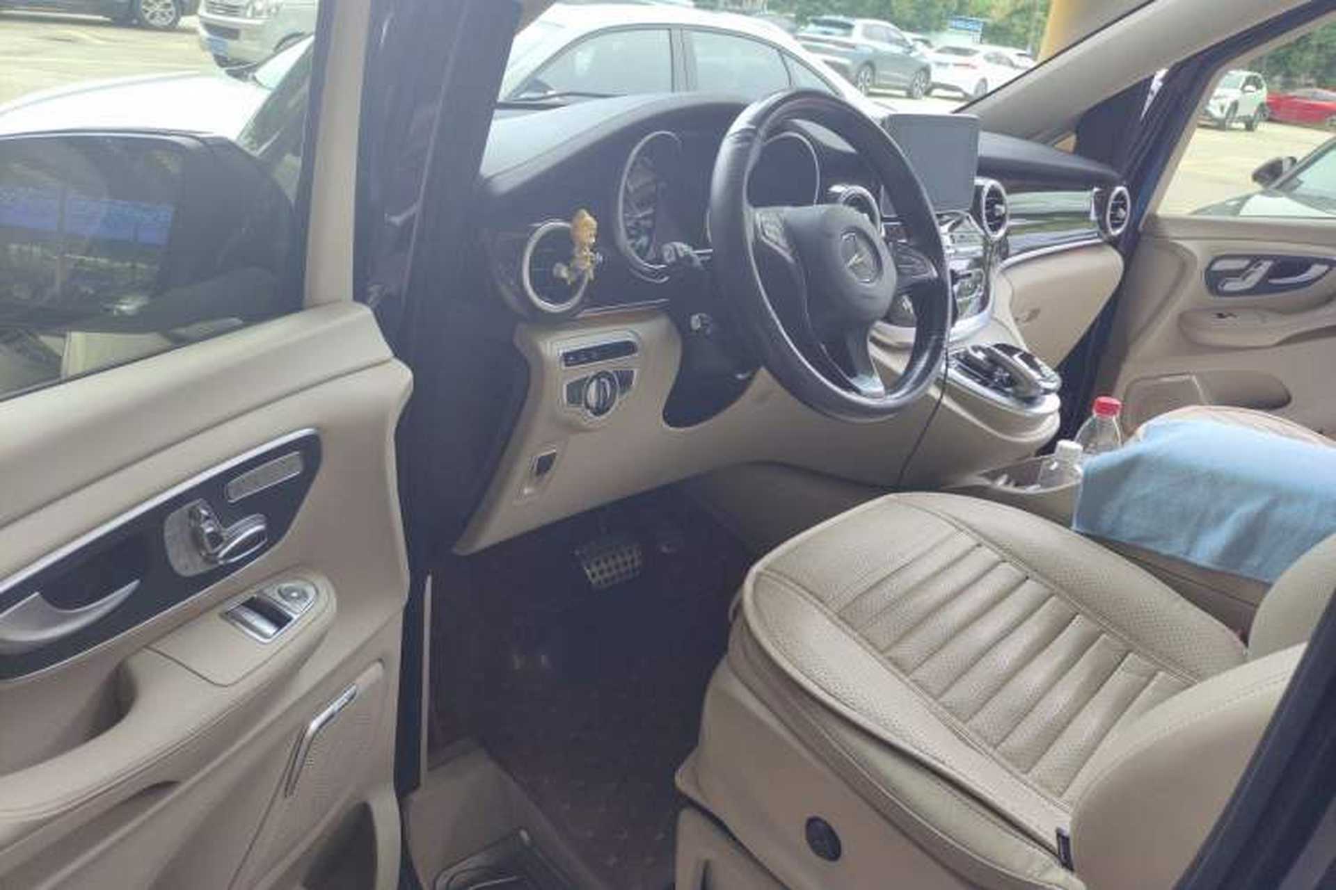 Used Mercedes-Benz V-Class 2016 V 260 Prestige Edition Driver Seat