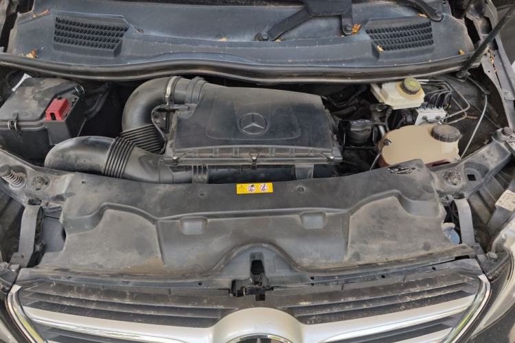 Used Mercedes-Benz V-Class 2016 V 260 Prestige Edition Engine Bay