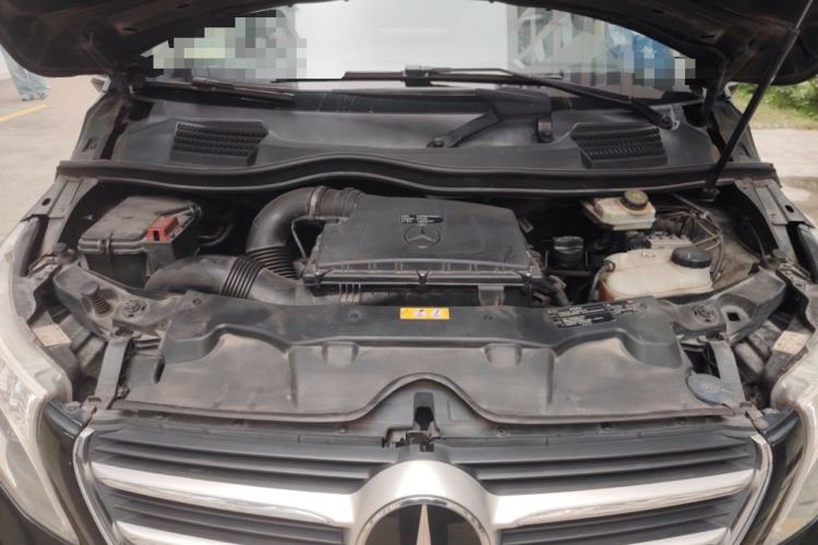 Used Mercedes-Benz V-Class 2016 V 260 L Prestige Extended Edition Engine Bay