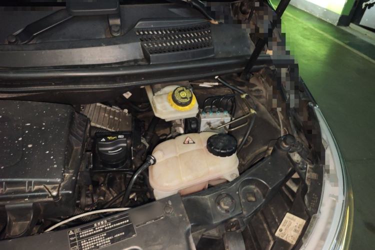 Used Mercedes-Benz V-Class 2016 V 260 Prestige Edition Engine Bay Left