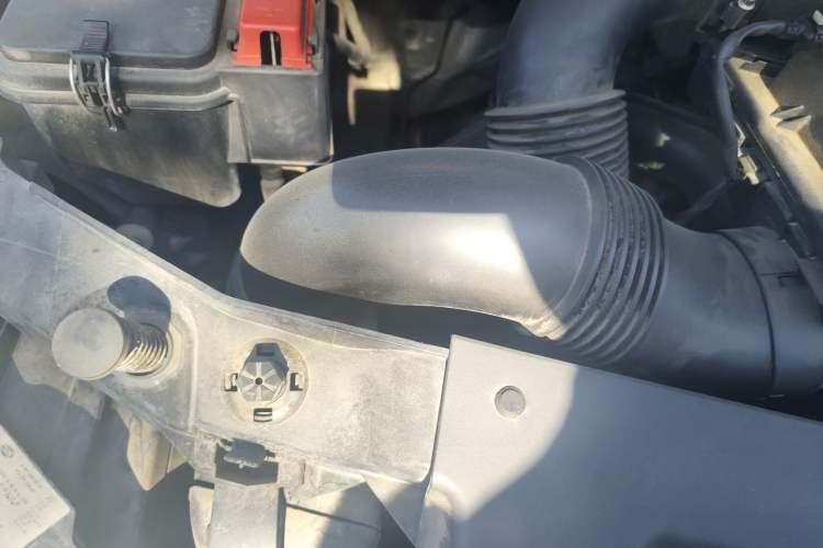 Used Mercedes-Benz V-Class 2016 V 260 L Prestige Extended Edition Engine Bay Right
