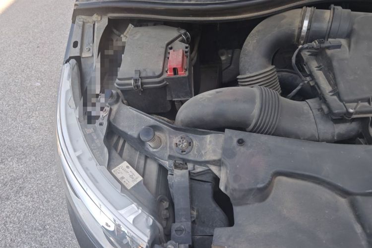 Used Mercedes-Benz V-Class 2016 V 260 Prestige Edition Engine Bay Right