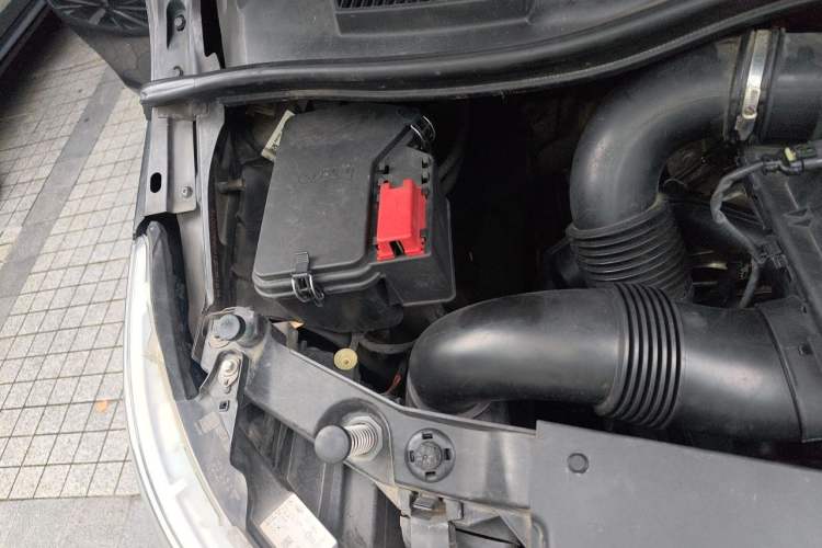 Used Mercedes-Benz V-Class 2016 V 260 Prestige Edition Engine Bay Right