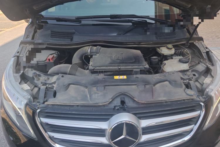 Used Mercedes-Benz V-Class 2016 V 260 Prestige Edition Engine Bay