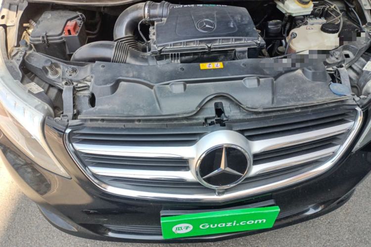 Used Mercedes-Benz V-Class 2016 V 260 L Prestige Extended Edition Engine Bay