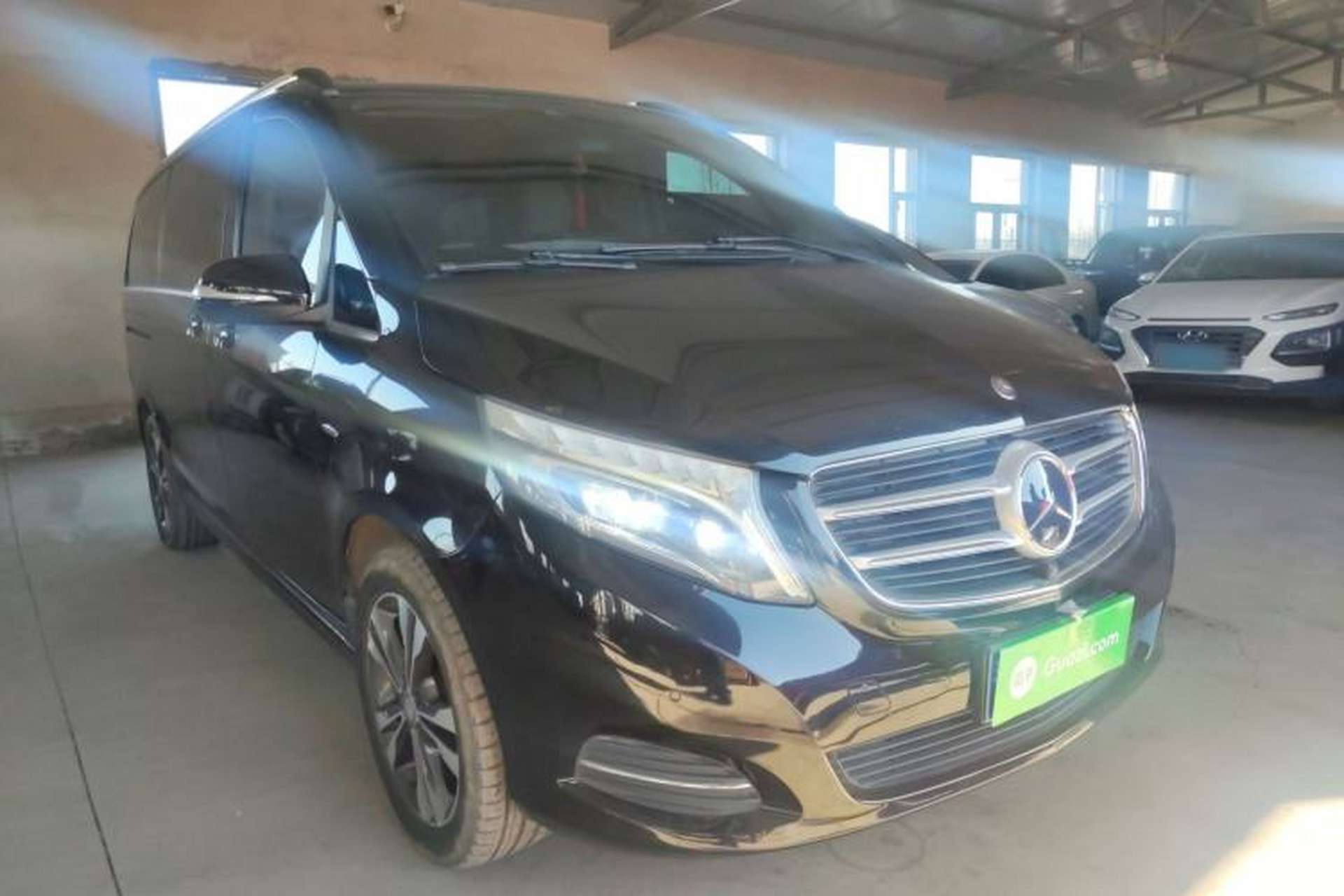 Used Mercedes-Benz V-Class 2016 V 260 Prestige Edition Exterior 1