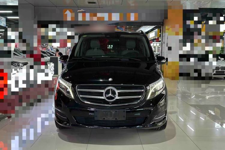 Used Mercedes-Benz V-Class 2016 V 260 Prestige Edition Exterior 1