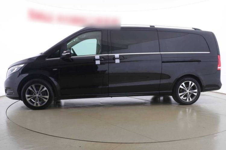 Used Mercedes-Benz V-Class 2016 V 260 L Prestige Extended Edition Exterior 3