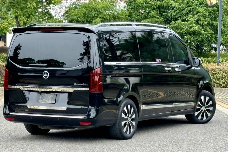 Used Mercedes-Benz V-Class 2016 V250 2.0T U.S. Spec Exterior 6