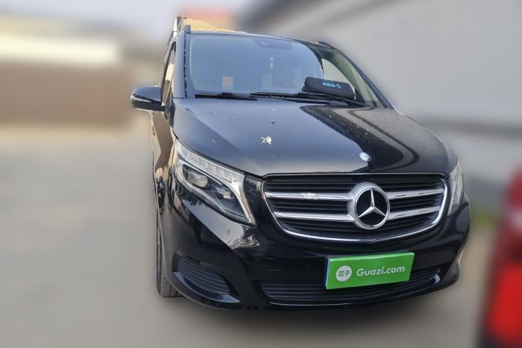 Used Mercedes-Benz V-Class 2016 V 260 Avantgarde Edition Front