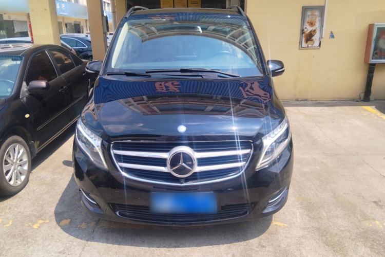 Used Mercedes-Benz V-Class 2016 V 260 L Prestige Extended Edition Front