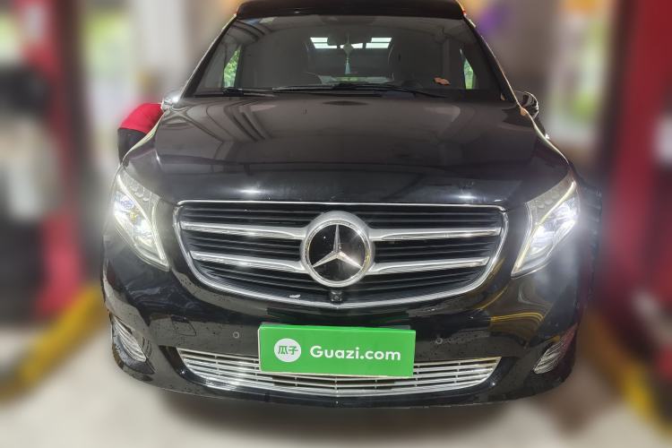 Used Mercedes-Benz V-Class 2016 V 260 L Prestige Extended Edition Front