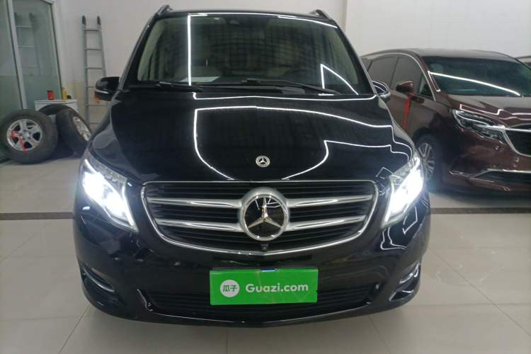 Used Mercedes-Benz V-Class 2016 V 260 L Prestige Extended Edition Front