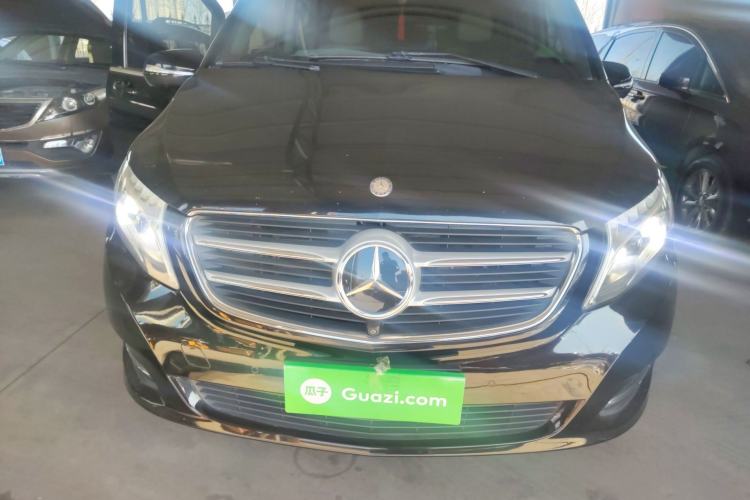 Used Mercedes-Benz V-Class 2016 V 260 Prestige Edition Front