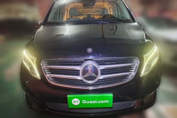 Used Mercedes-Benz V-Class 2016 V 260 Avantgarde Edition Front