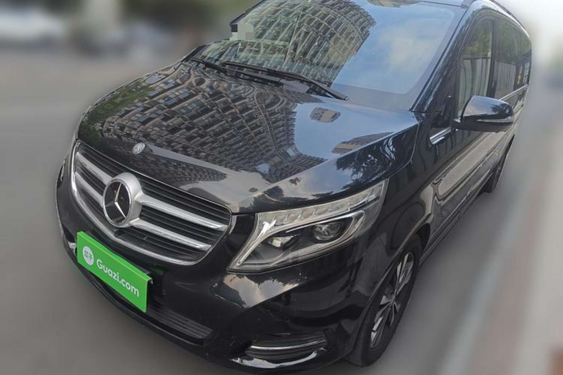 Used Mercedes-Benz V-Class 2016 V 260 L Prestige Extended Edition Front Left 45 Deg