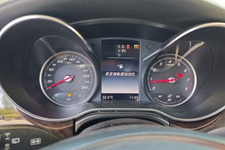 Used Mercedes-Benz V-Class 2016 V 260 Prestige Edition Instrument Cluster