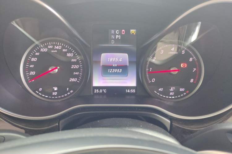 Used Mercedes-Benz V-Class 2016 V 260 Prestige Edition Instrument Cluster