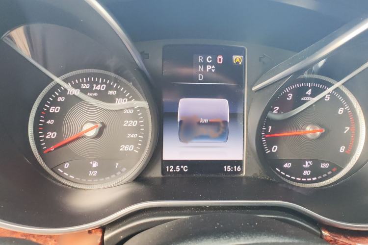 Used Mercedes-Benz V-Class 2016 V 260 L Prestige Extended Edition Instrument Cluster