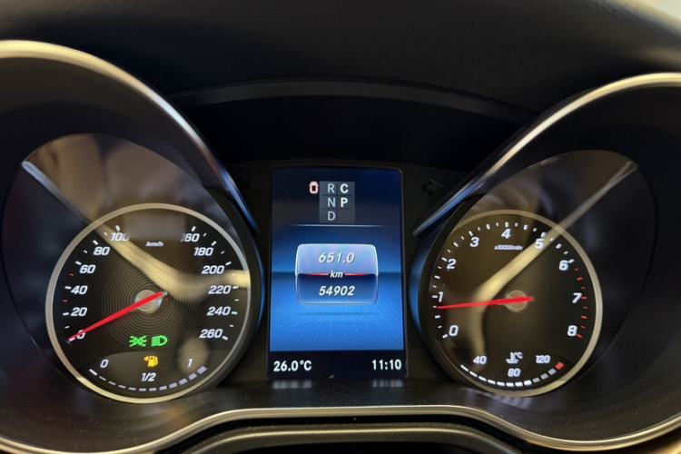 Used Mercedes-Benz V-Class 2016 V 260 Avantgarde Edition Instrument Cluster