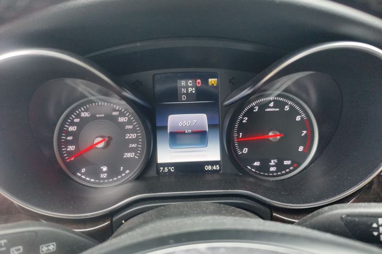 Used Mercedes-Benz V-Class 2016 V 260 L Prestige Extended Edition Instrument Cluster