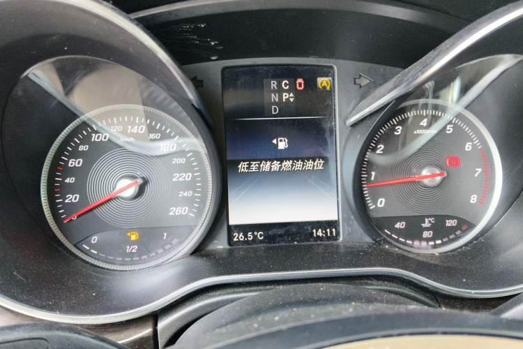 Used Mercedes-Benz V-Class 2016 V 260 Avantgarde Edition Instrument Cluster