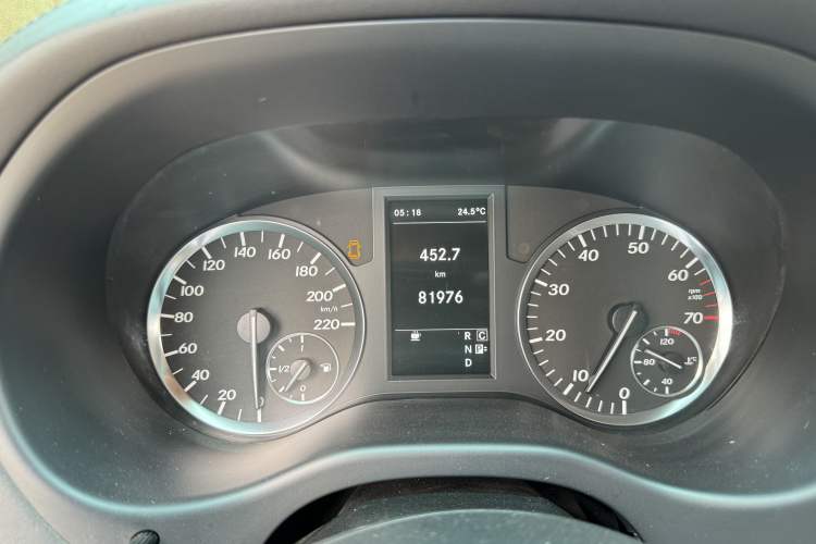 Used Mercedes-Benz V-Class 2016 V250 2.0T U.S. Spec Interior 6