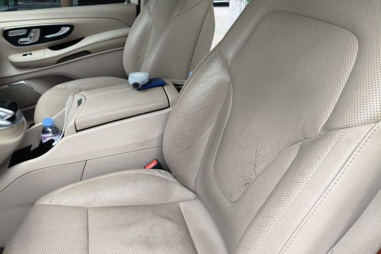 Used Mercedes-Benz V-Class 2016 V 260 L Prestige Extended Edition Left Front Seat