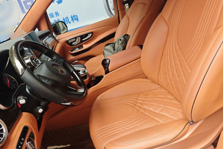 Used Mercedes-Benz V-Class 2016 V 260 Prestige Edition Left Front Seat
