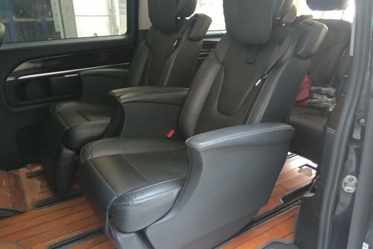 Used Mercedes-Benz V-Class 2016 V 260 L Prestige Extended Edition Left Rear Seat