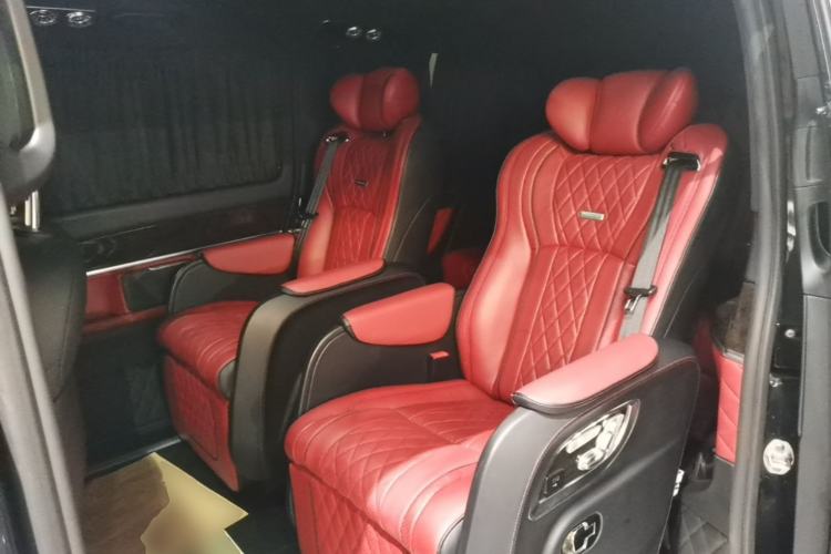 Used Mercedes-Benz V-Class 2016 V 260 L Prestige Extended Edition Left Rear Seat