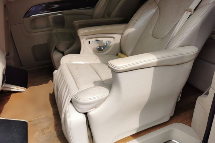 Used Mercedes-Benz V-Class 2016 V 260 Prestige Edition Left Rear Seat