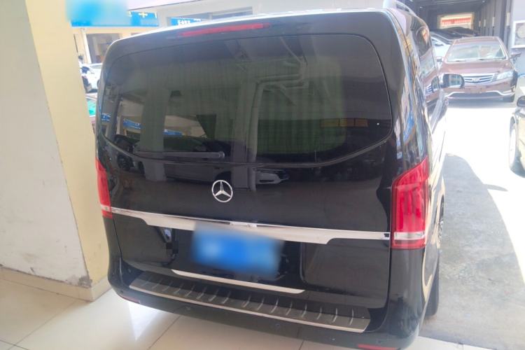 Used Mercedes-Benz V-Class 2016 V 260 L Prestige Extended Edition Rear