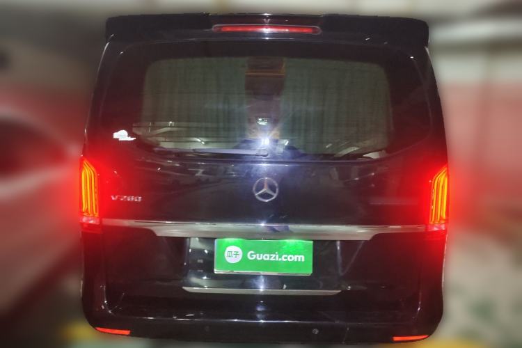 Used Mercedes-Benz V-Class 2016 V 260 Avantgarde Edition Rear